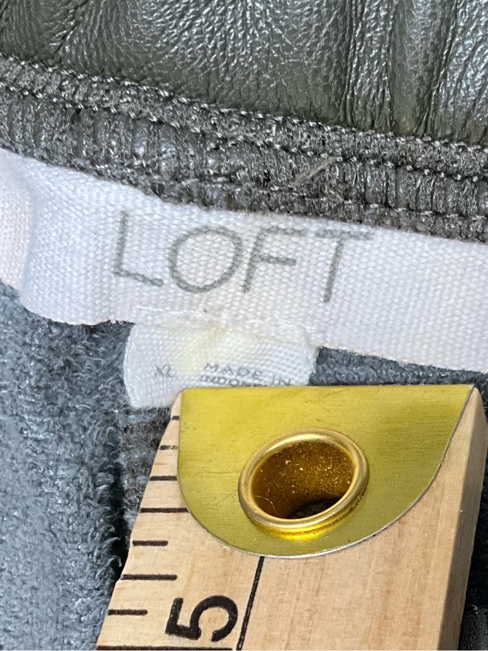 Loft Faux Leather Olive Drawstring Joggers XL - Picture 11 of 11